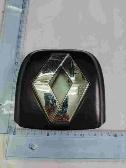 Emblem Renault Clio II 8200060918 82 00 060 918 Valeo 242099000 13.5cm.