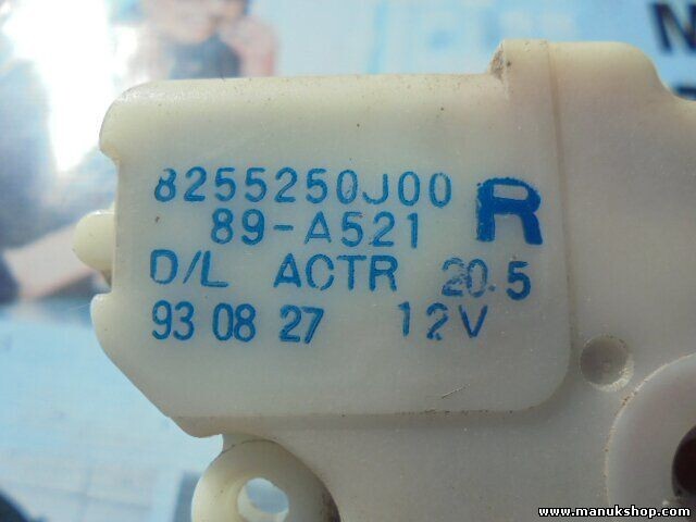 Stellmotor Zentralverriegelung Tür rechts hinten Terrano Maverick T2 8255250J00