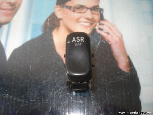 Schalter ASR OFF Mercedes-Benz W210 W208 ASR 2108202810 KZ