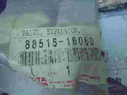 Expansionsventil Toyota Prius Lexus 8851516060 88515-16060