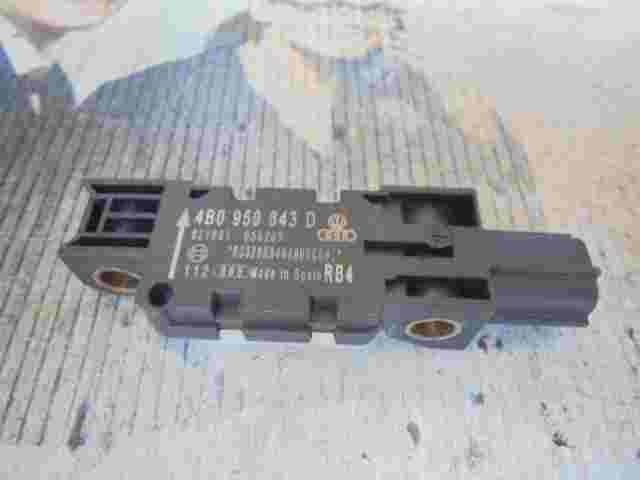 Airbagsensor Airbagsteuergerät Audi A3 S3 4B0959643D 4B0 959 643 D 4BO959643D