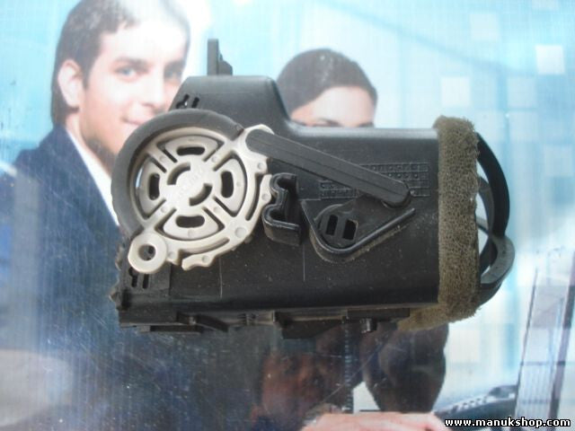 Lüftungsdüse Luftdüse Luftausströmer Nissan Almera N16 68750BM400 RH 68750 BM400