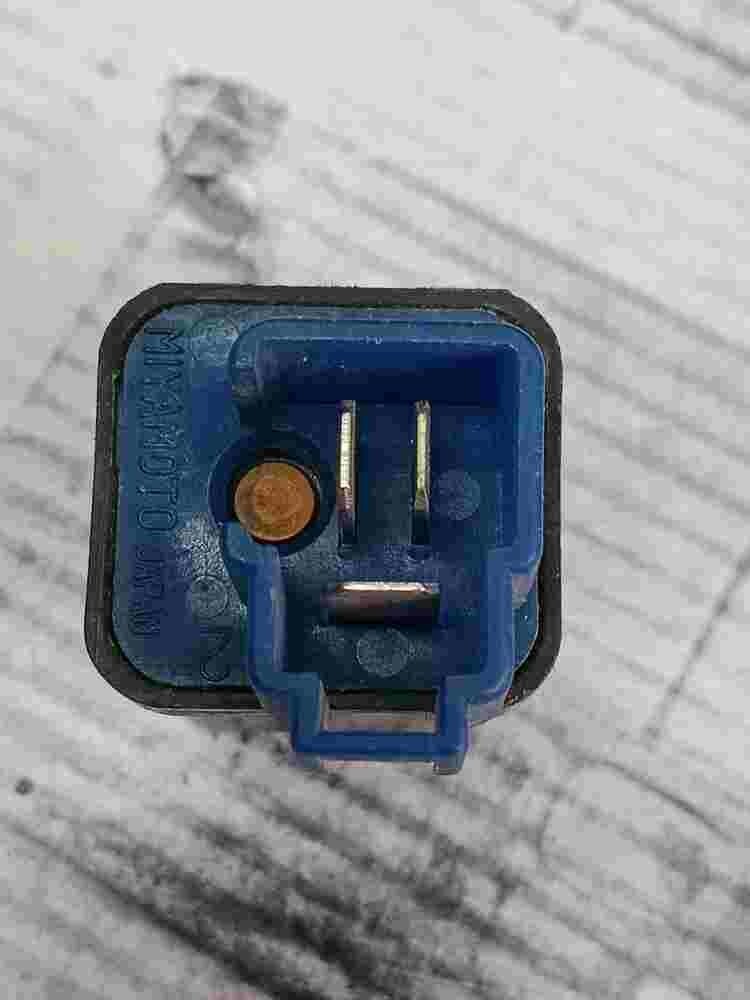 Blinkrelais Nissan Almera Patrol Atlas UBE 25630D0100 25630-D0100