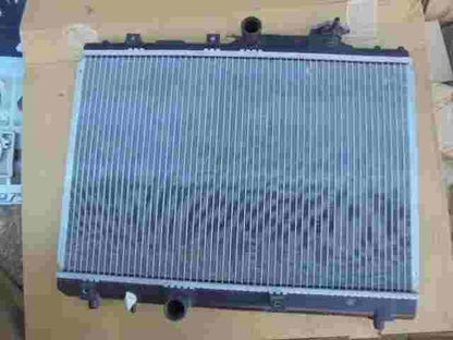 Wasserkühler Toyota Corolla Levin Sprinter 4221715461  422171-5461  1640016660