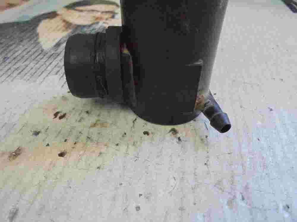 Waschwasserpumpe Waschpumpe Wischerpumpe Mitsubishi Hyundai Galloper HK787100