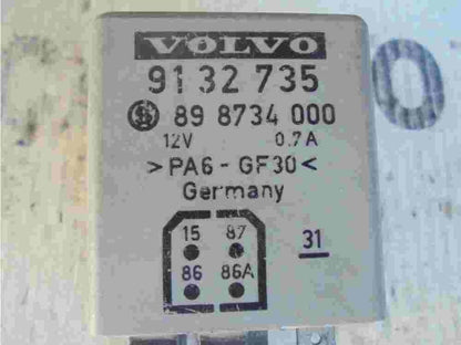 Relais Volvo 740 760 940 960 9132735 91 32 735 SHO 898734000 89 8734 000