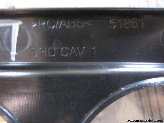 Mittelkonsole Jeep Patriot MK74 2.0 1998 ccm, 115 KW, 156 PS 51861 JM49TRMAA