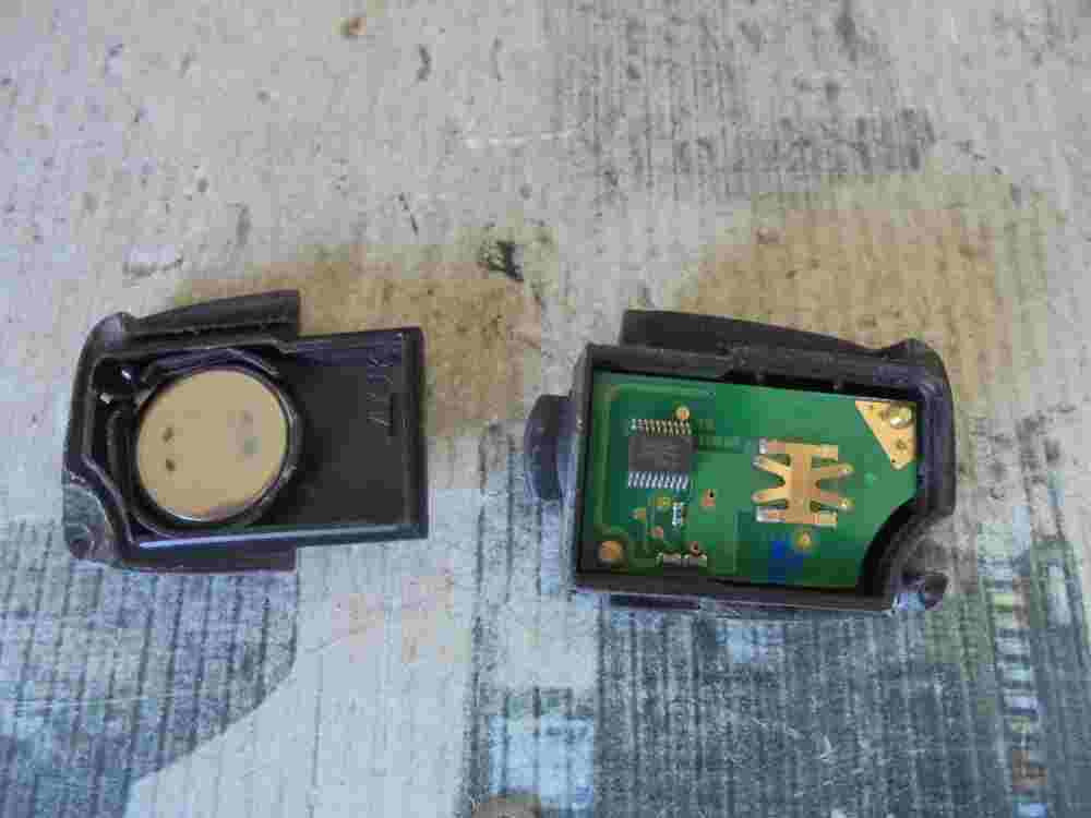 Funkfernbedienung Schlüssel Gehäuse 0123 T023 M44C890C 1M137032