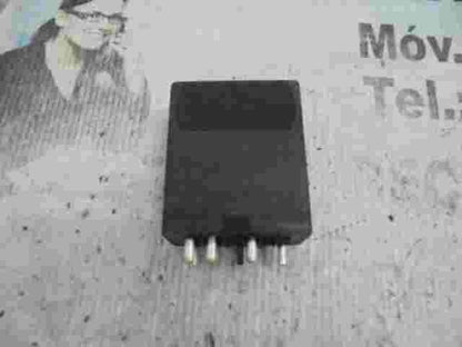 Kraftstoffpumpe Relais ARA Mercedes 0065458732 006 545 87 32 LK 05999660 SW29.92