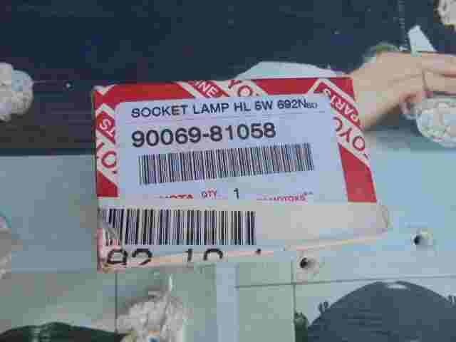 Toyota 9006981058 90069-81058 HL 5W 692NBD