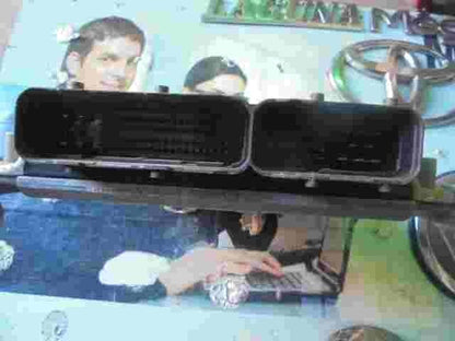 Motorsteuergerät Chrysler Voyager 2.8  P05094285AF HB5AA0 1039S14826 0281012121