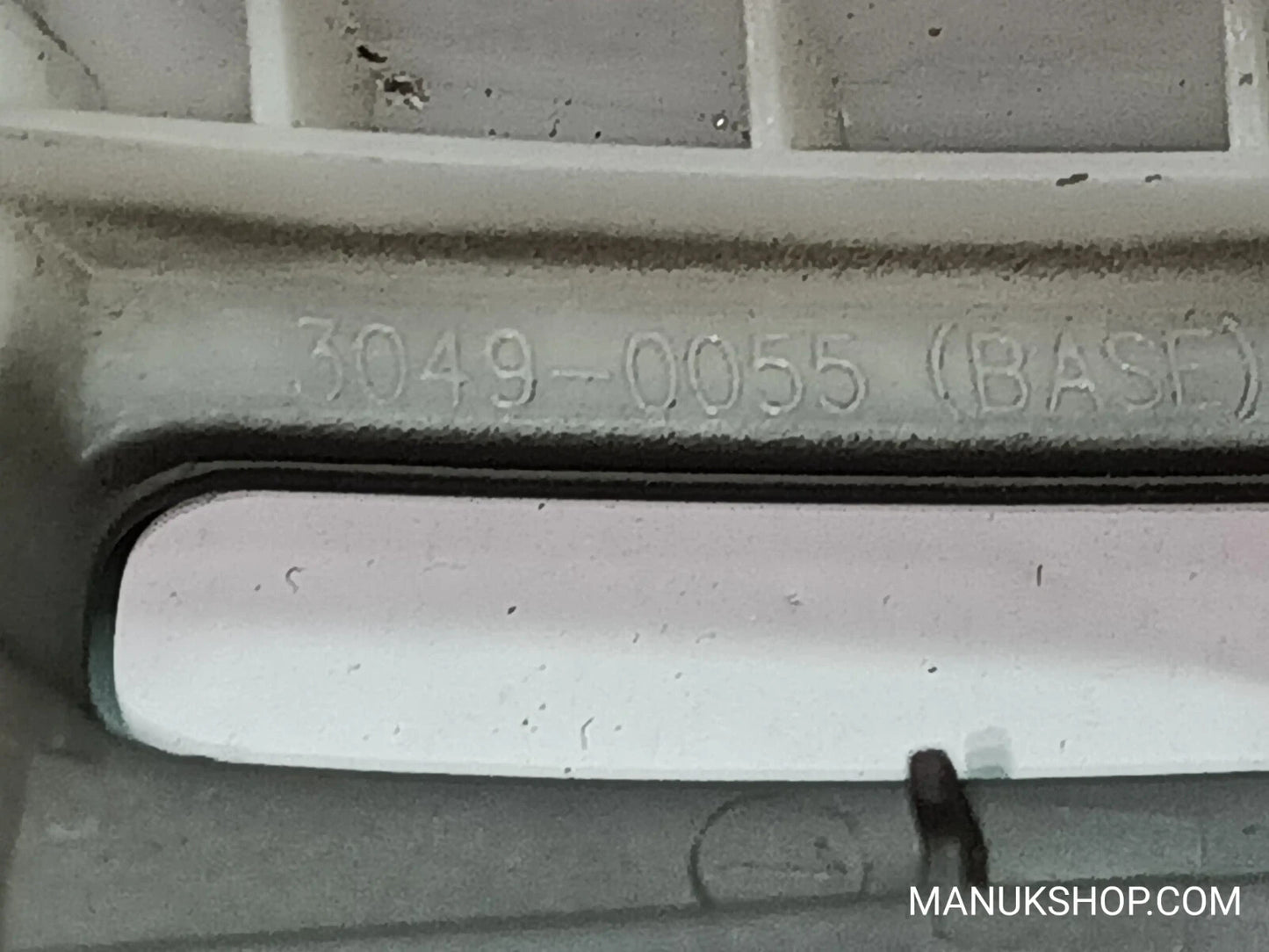 Abdeckung Verkleidung Blende Rahmen Nissan Qashqai 30490055 3049-0055
