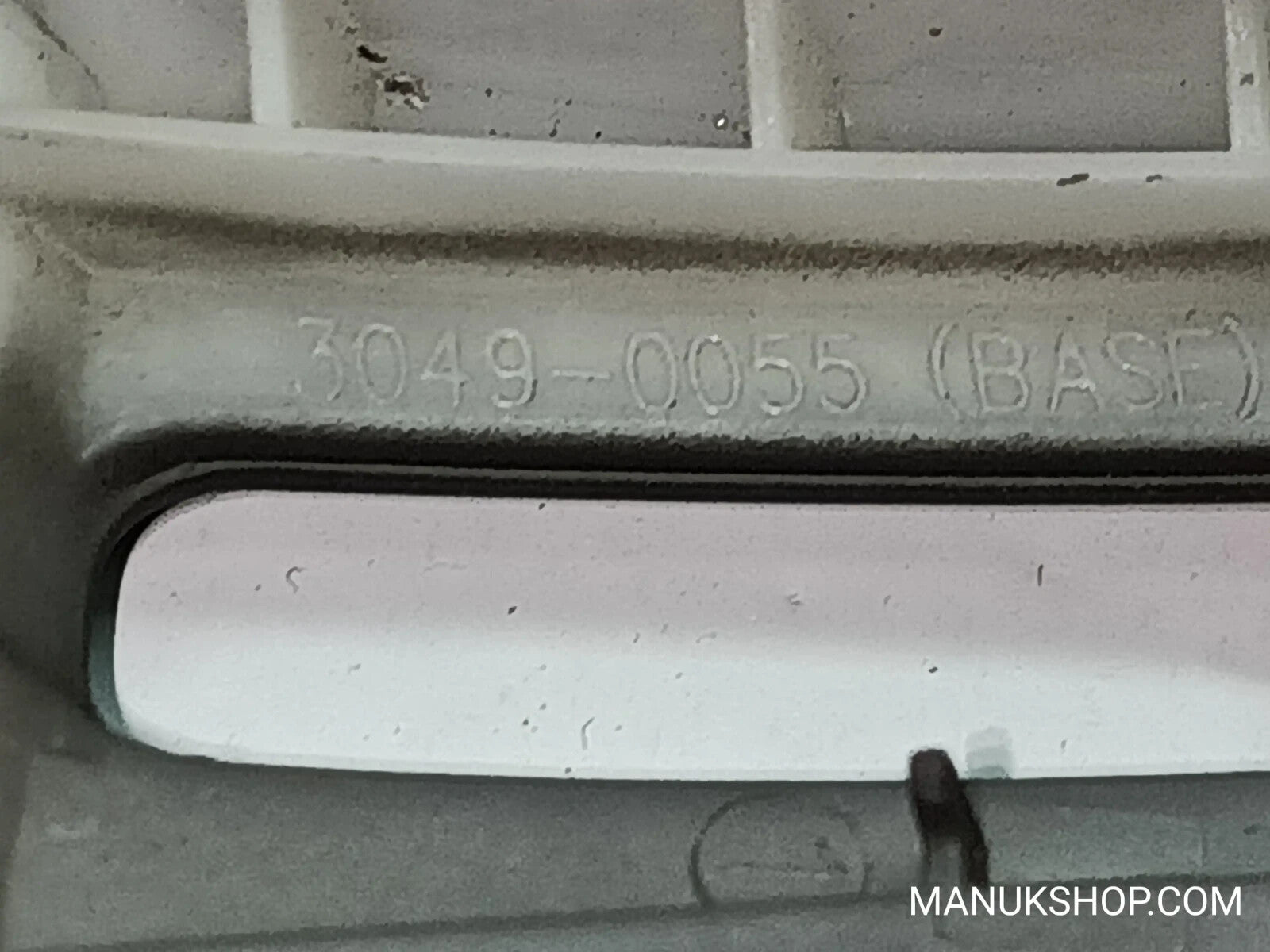 Abdeckung Verkleidung Blende Rahmen Nissan Qashqai 30490055 3049-0055