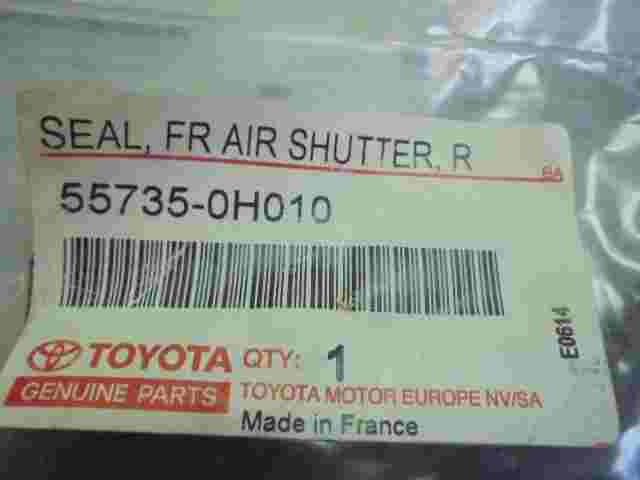 Seal Front Air Shutter RH Toyota 557350H010 55735-0H010