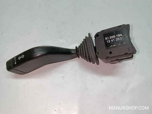 Lichtschalter Blinkerschalter Opel Calibra Tigra Astra F Corsa  90228194 1241250
