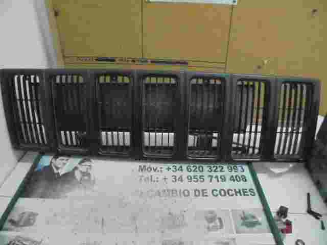Frontgrill Grill Kühlergrill Jeep Cherokee XJ SEM65TRM SEM 65 TRM 55055150 ABS