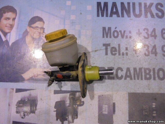 Hauptbremszylinder Nissan Vanette Serena LUCAS 460107F025  74470892  76470092