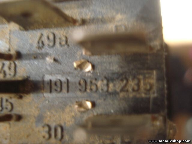 Warnblinkschalter VW Volkswagen Golf 2 Jetta 191953235 SAE-QC82 MR83DOT