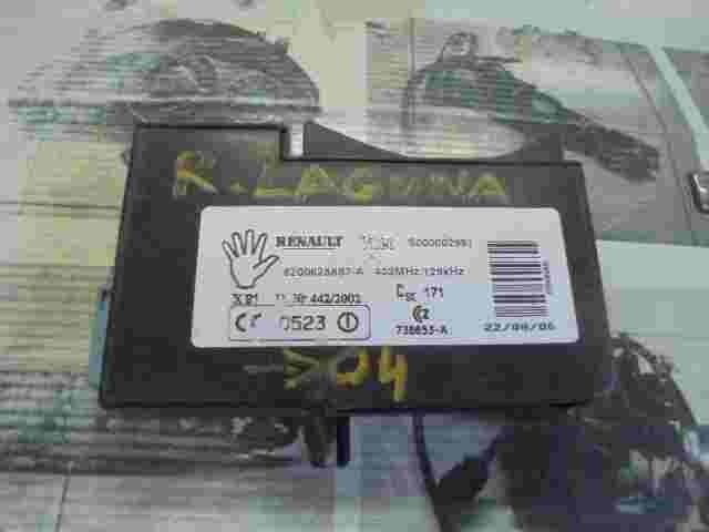 Steuergerät Kartenleser Renault Espace 8200625887A Valeo S000002951 736653A