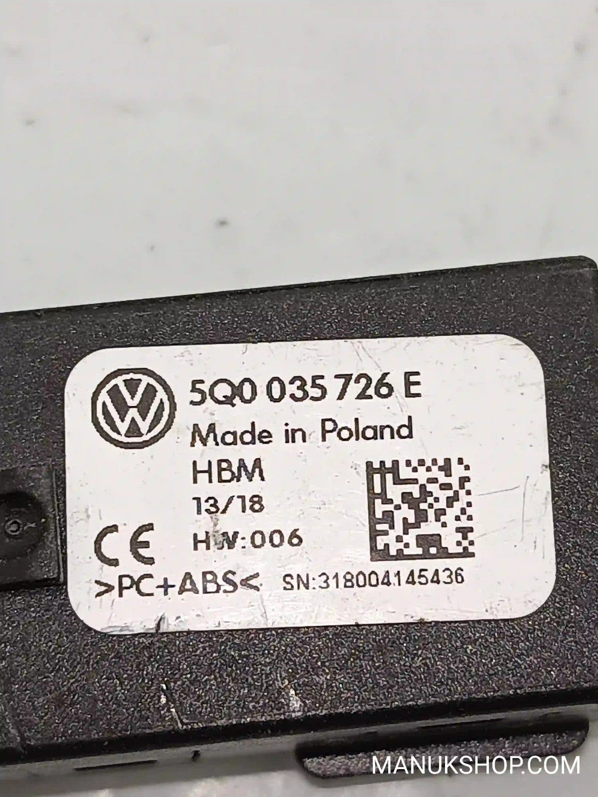 USB Aux Audiokonsole VW Volkswagen  Skoda Octavia 5Q0035726E 5Q0 035 726 E