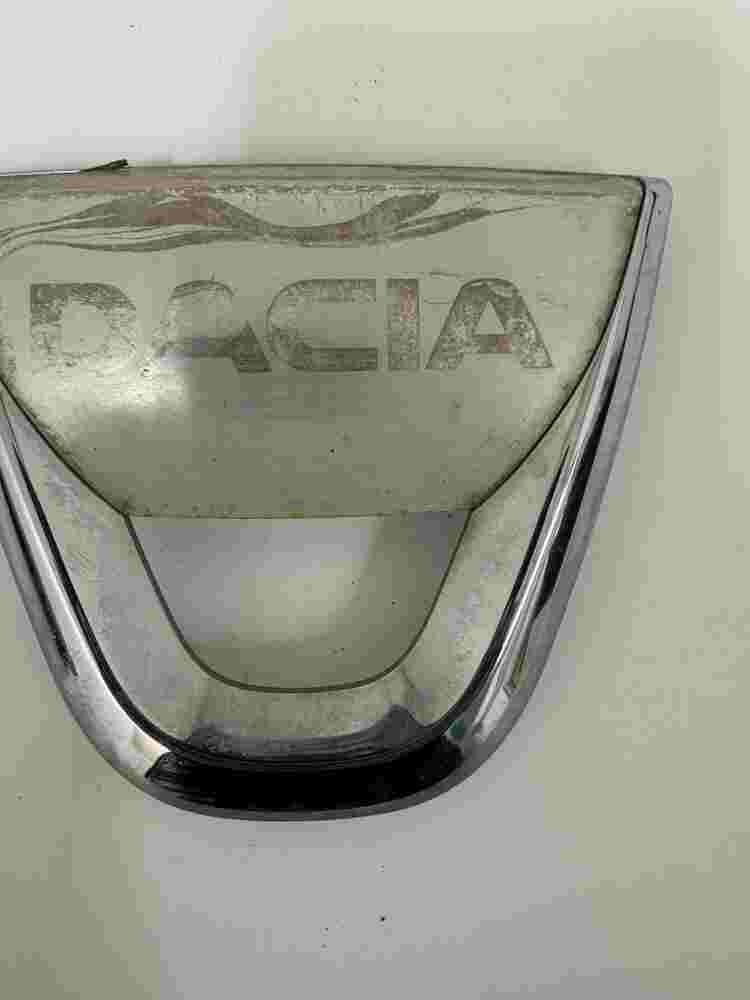 Emblem Logo hinten Dacia Logan II Sandero 908894079RA 90889 4079RA 90889-4079RA