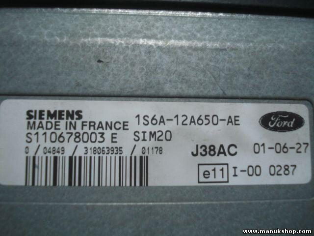 Motorsteuergerät Ford Fiesta J38AC SIM20 1S6A12A650AE Siemens S110678003E