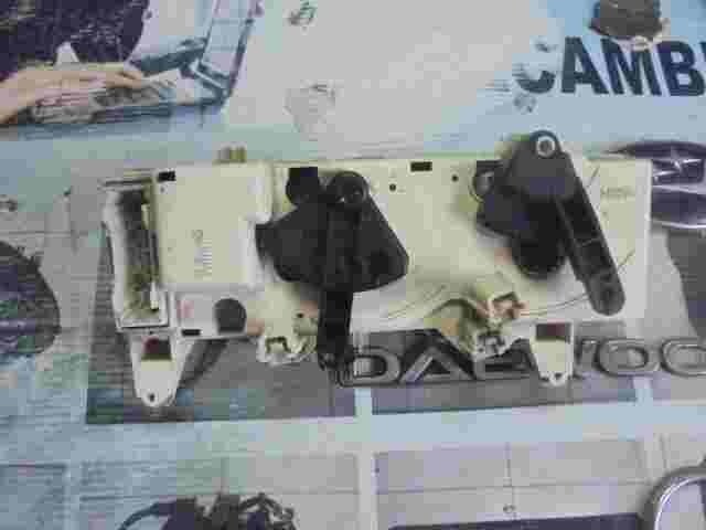 Heizungsbedienteil Klimabedienteil Megane MK1  B64P VTH 662369C 662369 C 101584