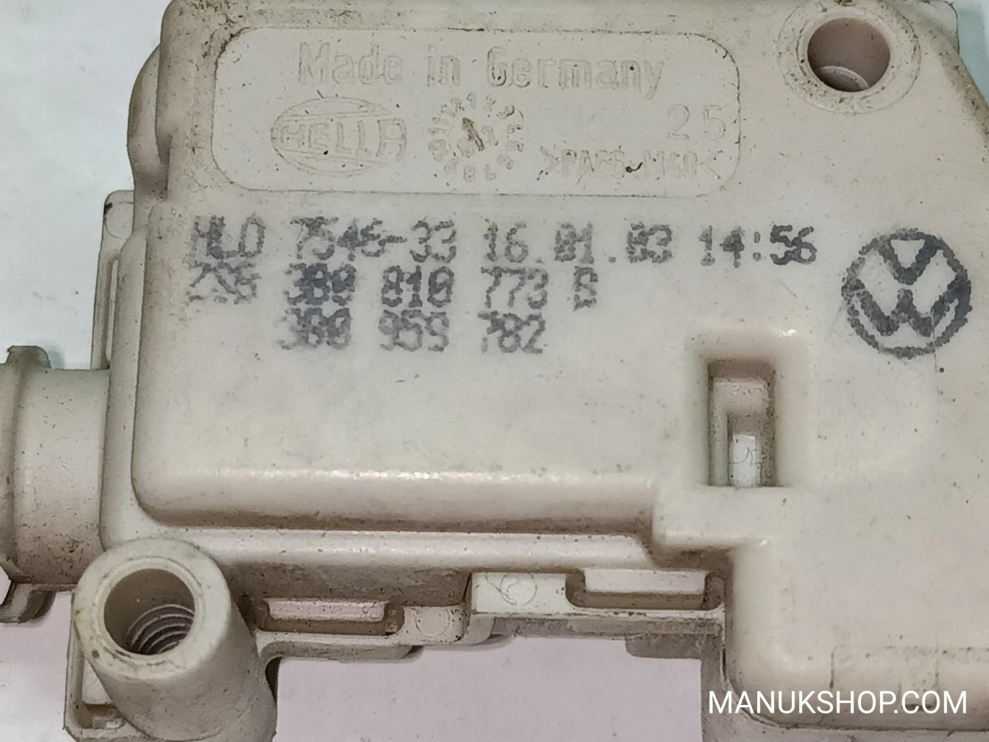Stellmotor Tankklappe VW Volkswagen HELLA 754633 3B0959782 3B0810773B