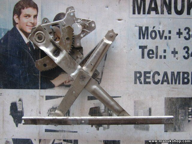 Fensterheber elektrisch hinten rechts SsangYong Musso 8810005100 88100-05100