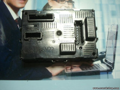 Sicherungskasten Renault Clio BCM L2 CR 1 V12.10 8201054128 00572972 19759041