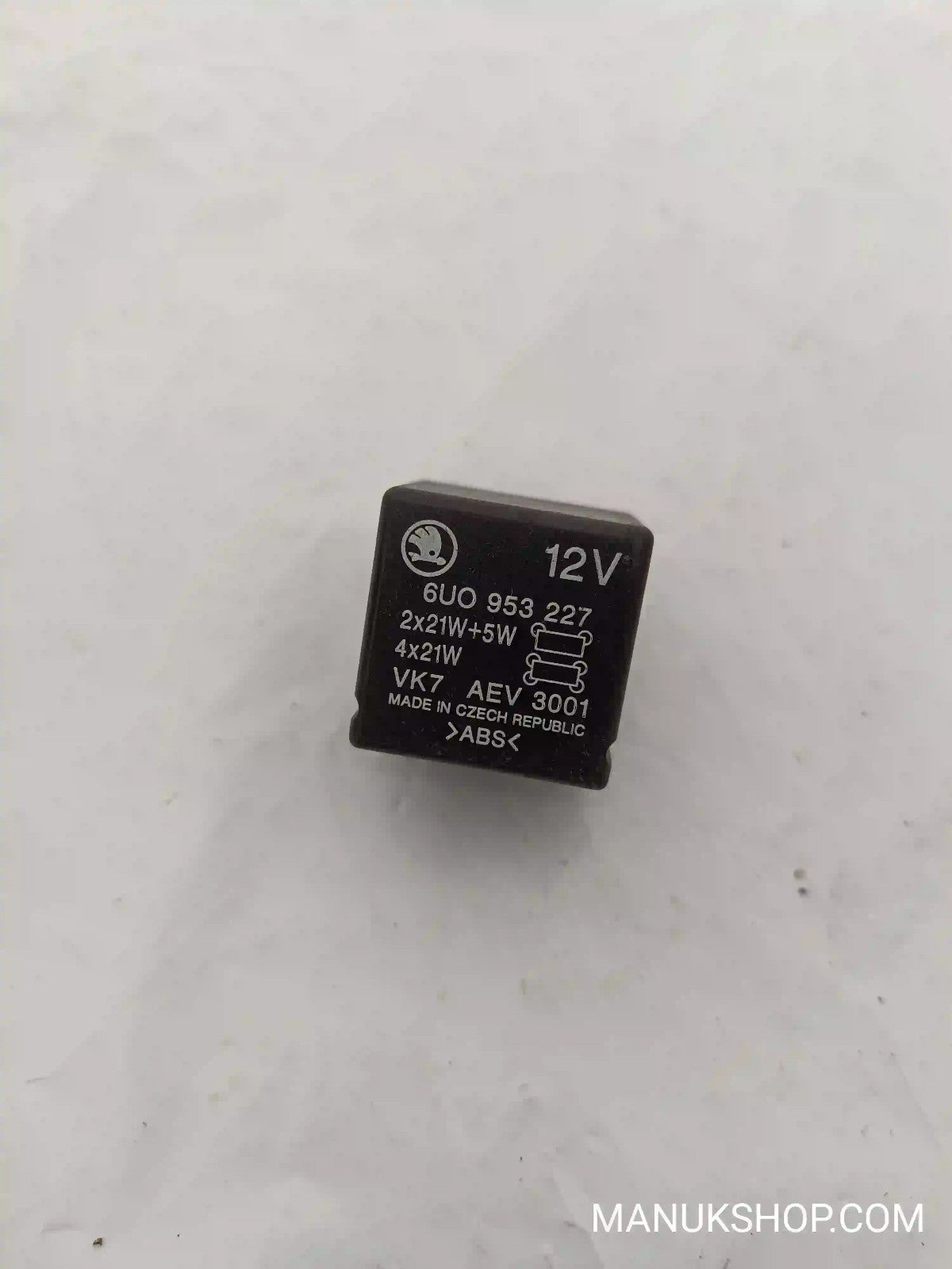 Blinker relais Skoda Felicia 6UO953227 6UO 953 227 6U0953227 6U0 953 227