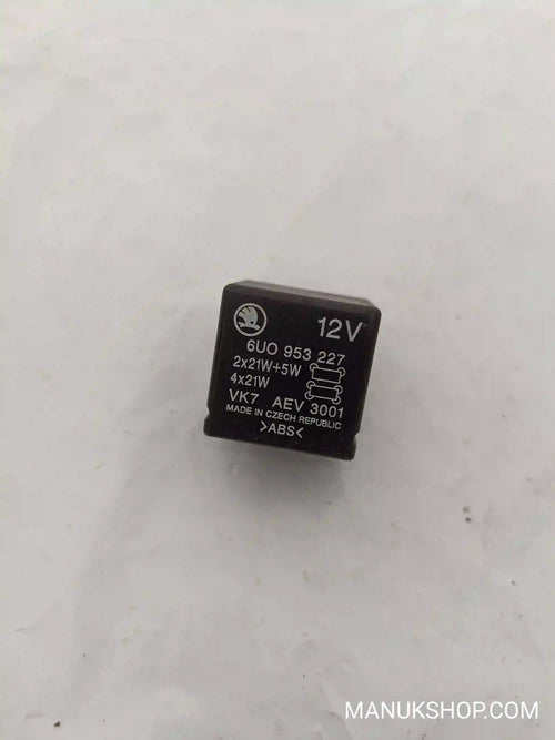 Blinker relais Skoda Felicia 6UO953227 6UO 953 227 6U0953227 6U0 953 227