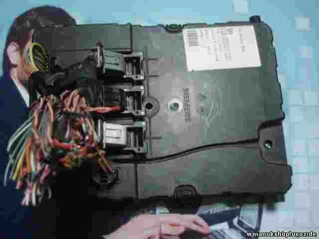 Sicherungskasten  Renault Megane II UCH N2 8200412548 8200478056 S118400150F