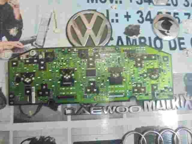 Diagramm des Tachometers Nissan Primera P12 BA00A