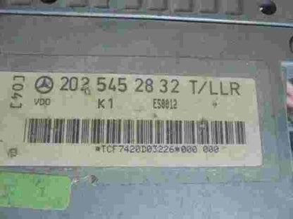 Motorsteuergerät Mercedes-Benz W202 2025452832 (04) VDO 412227002026
