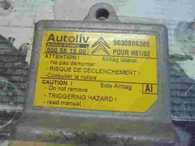 Airbagsensor Airbagsteuergerät Citroen Xsara C3 AI 9630806380 550581300