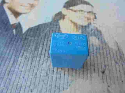 Sicherung Relais Kia Soul Hyundai Elantra 95220FL000 95220-FL000 12V35A 0936D