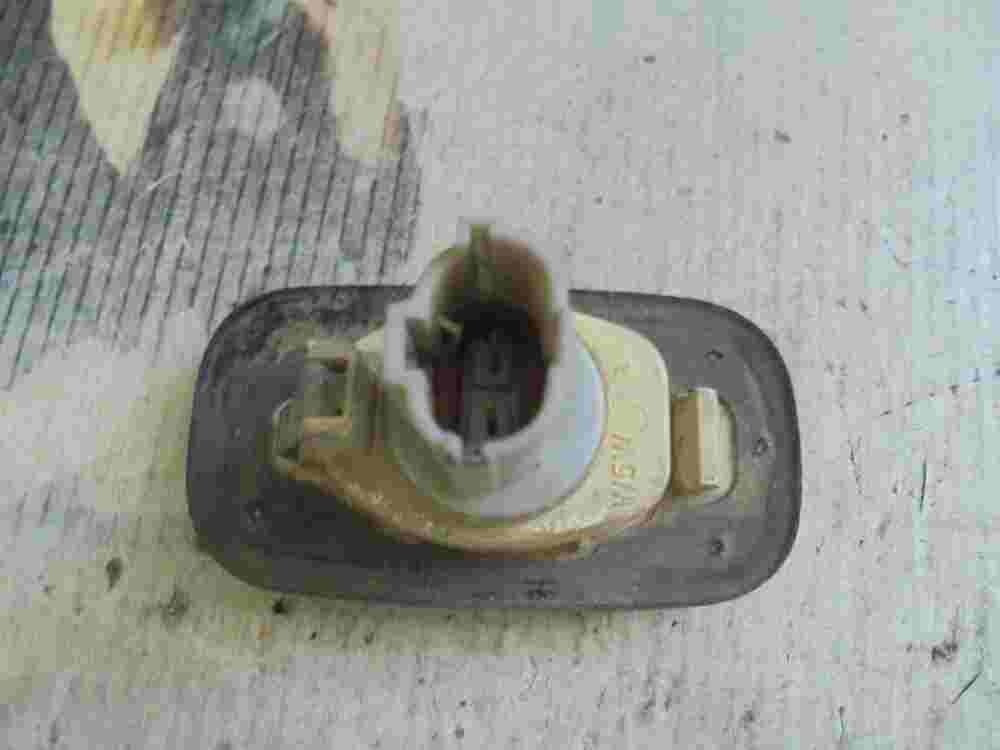 Seitenblinker Blinker Kotflügel links Kia Carnival 010056 0K01J51110 0K01J-51110