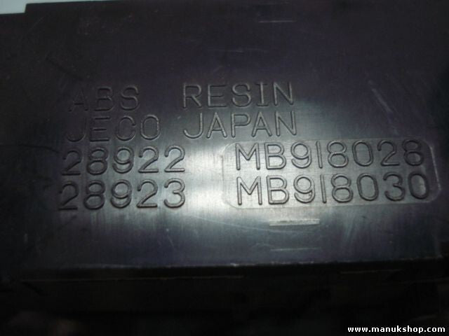 Uhr Digitaluhr Mitsubishi Galant Digital 28922MB918028 MB918028 28923MB918030