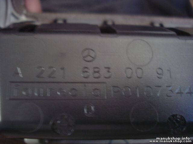 Mittelkonsole Luftdüse Verkleidung Abdeckung Mercedes-Benz W221 A2216830091