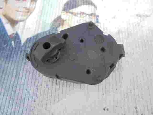 Stellmotor Heizung  BMW E46 E38 E83 X3 6912521 6 912 521 BEHR 86724 ECB565