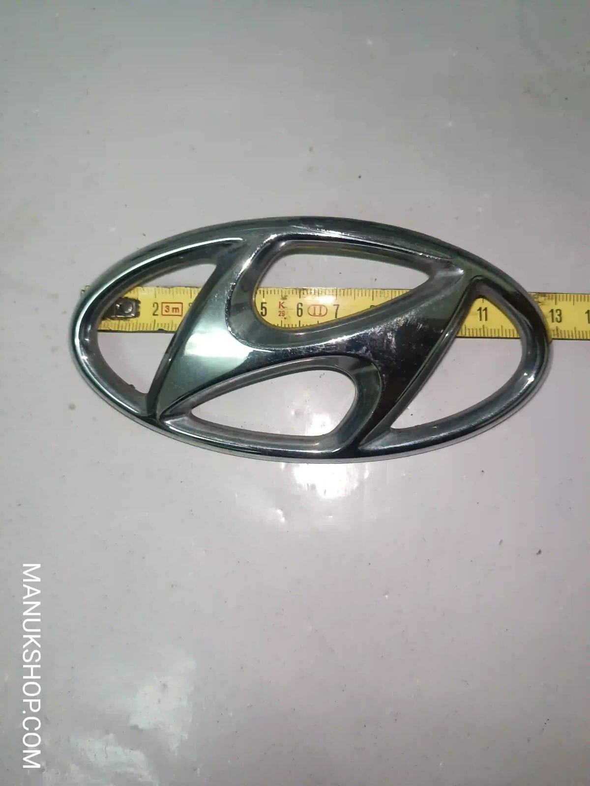 Emblem  Hyundai Santa Fe Accent 13.cm