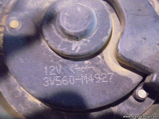 Lüftermotor Kühlerventilator Nissan Pick-up 92122AW100 3V560M4927  3V560 M4927