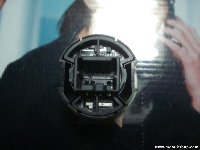 Schalter Start Stop Knopf Nissan A7280 A 7280