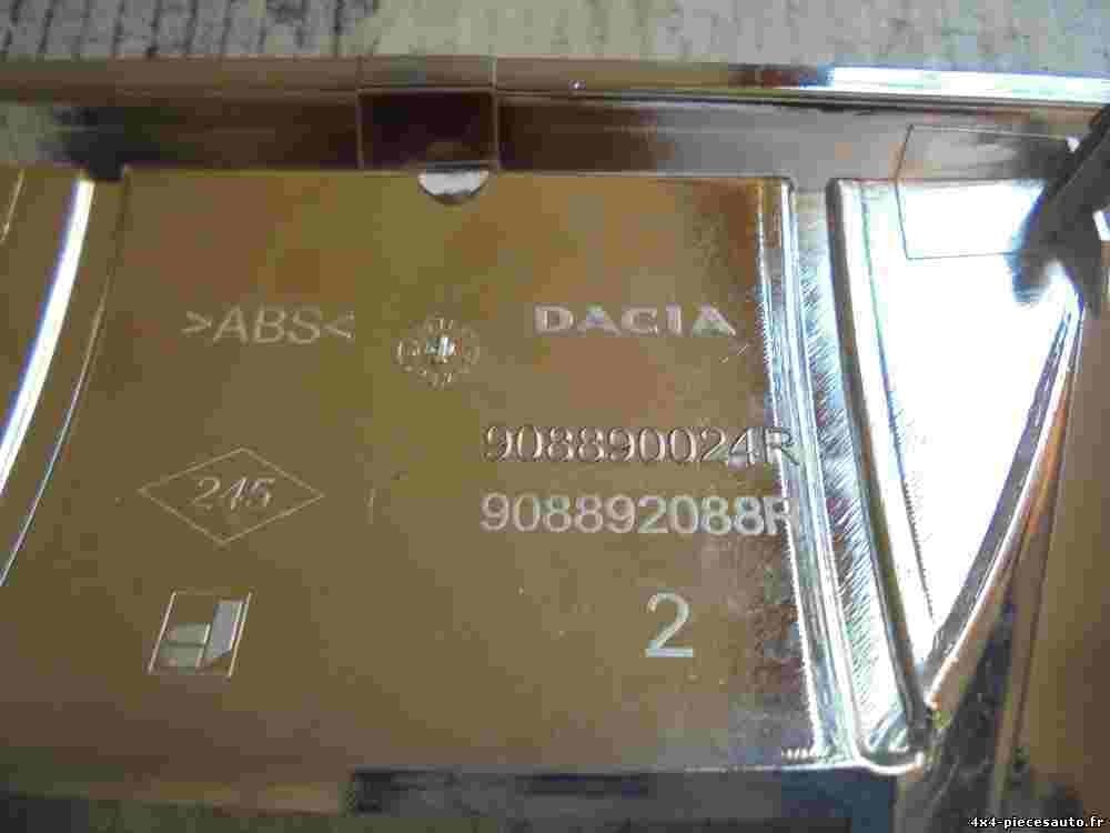 Emblem Logo hinten  Dacia Logan Sandero 908890024R 908892088R