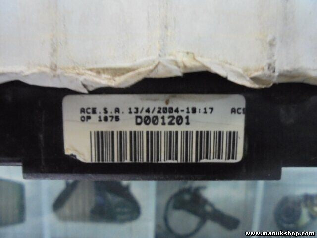 Sicherungskasten VW Touran Golf Passat Audi A3 8P Caddy 1K0937124H D001201