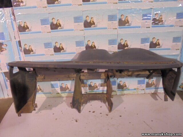 Armaturenbrett Nissan Pick-up D22 2.7 D 1998 HKAGI107 HKAGI-107 HKAGI 107