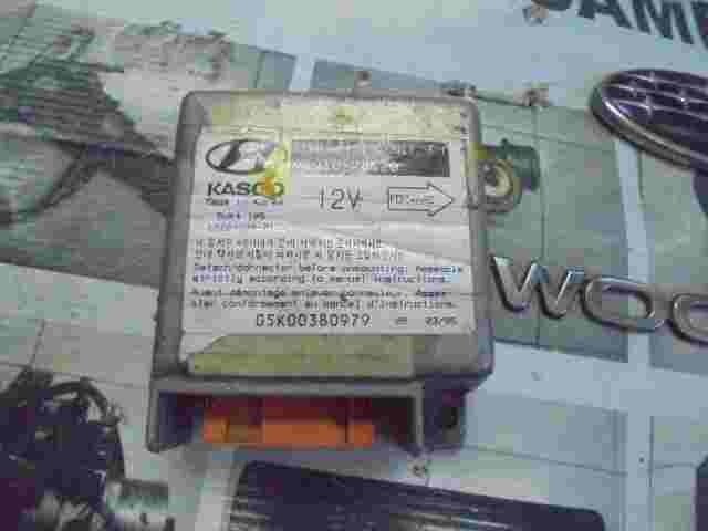 Airbagsensor Airbagsteuergerät Hyundai Elantra J-I 9591028520 5WK4105 E526400001