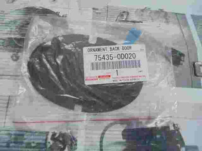 Toyota Yaris 754350D020 75435-0D020