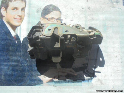 Türschloss vorne rechts Opel Frontera B DELPHI 16634324 8203009 8203 009